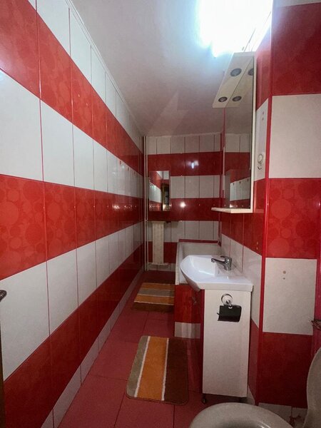 Unirii, Calea Vitan, Casa de Pensii,