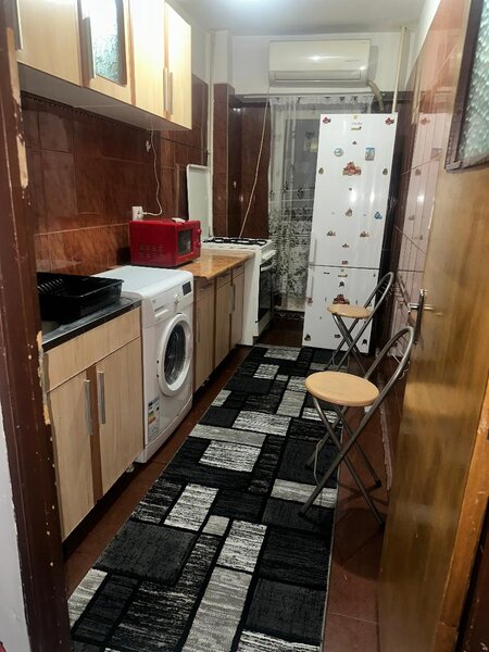 Unirii, Calea Vitan, Casa de Pensii,